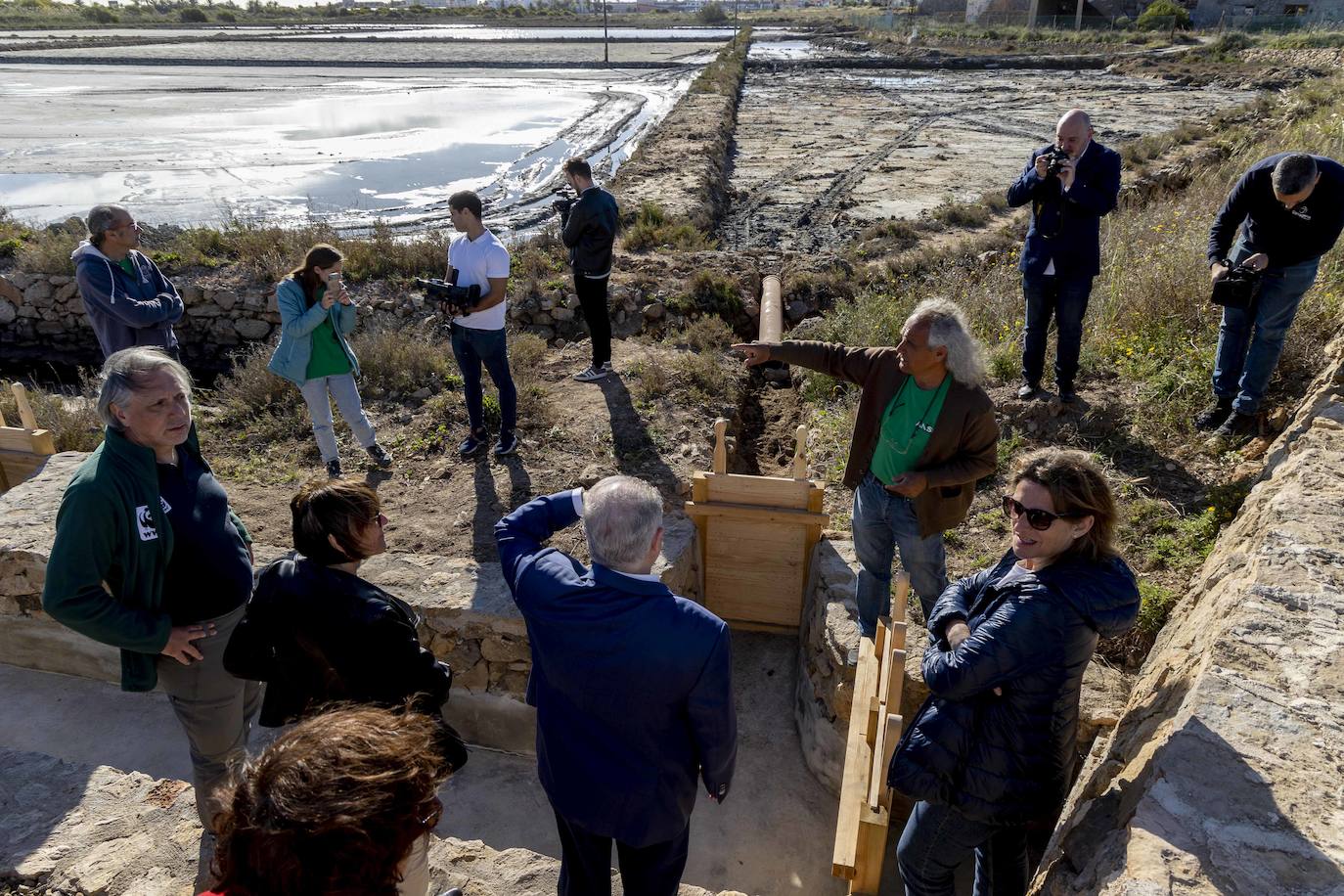 Las imágenes de la visita de Teresa Ribera a La Manga y La Unión