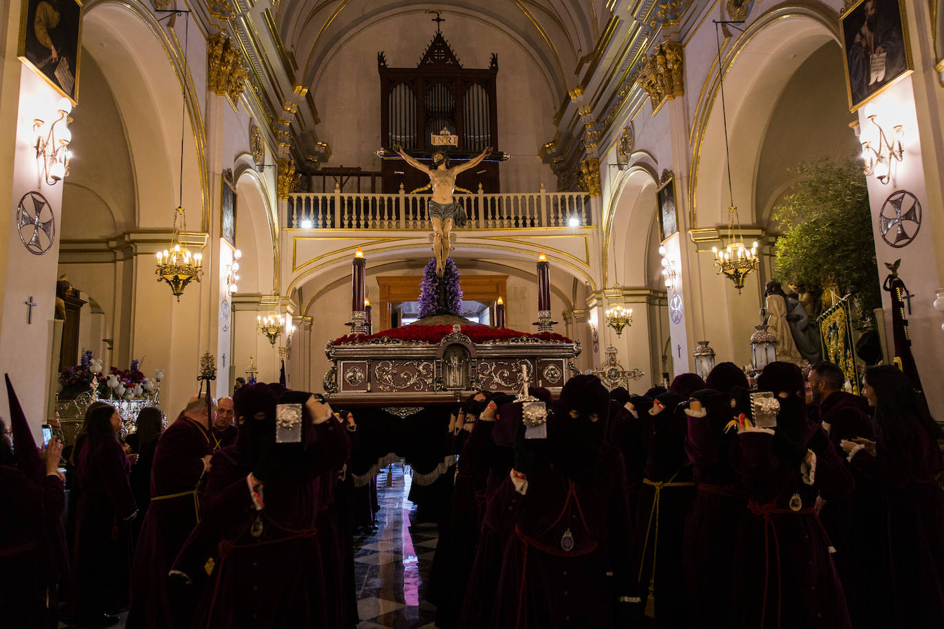 Orihuela recibe el cariño y la bendición de &#039;El Abuelo&#039;