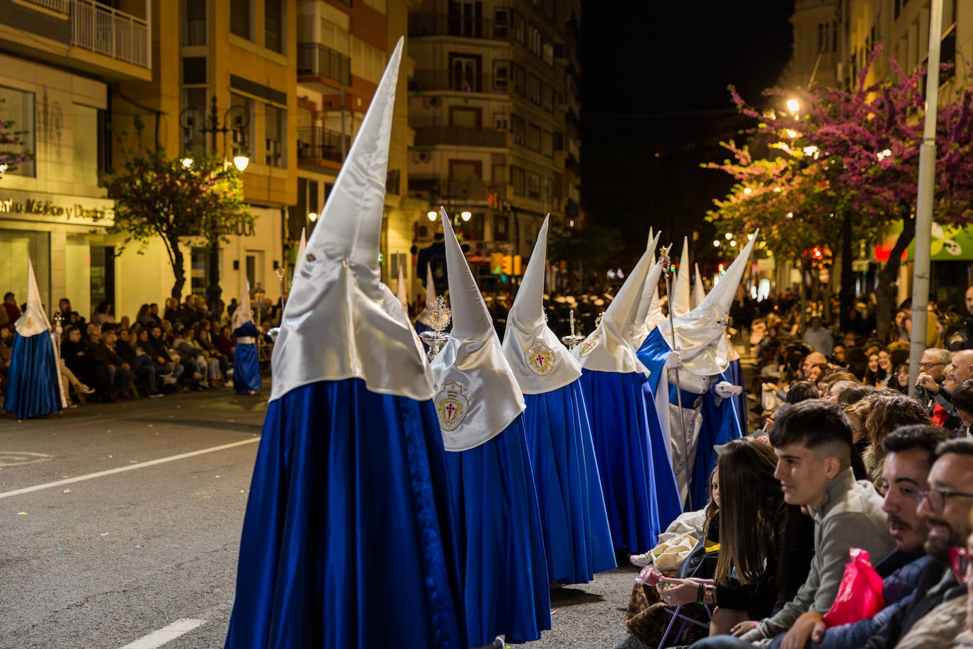La Cena y el Lavatorio hacen alarde de devoción mariana