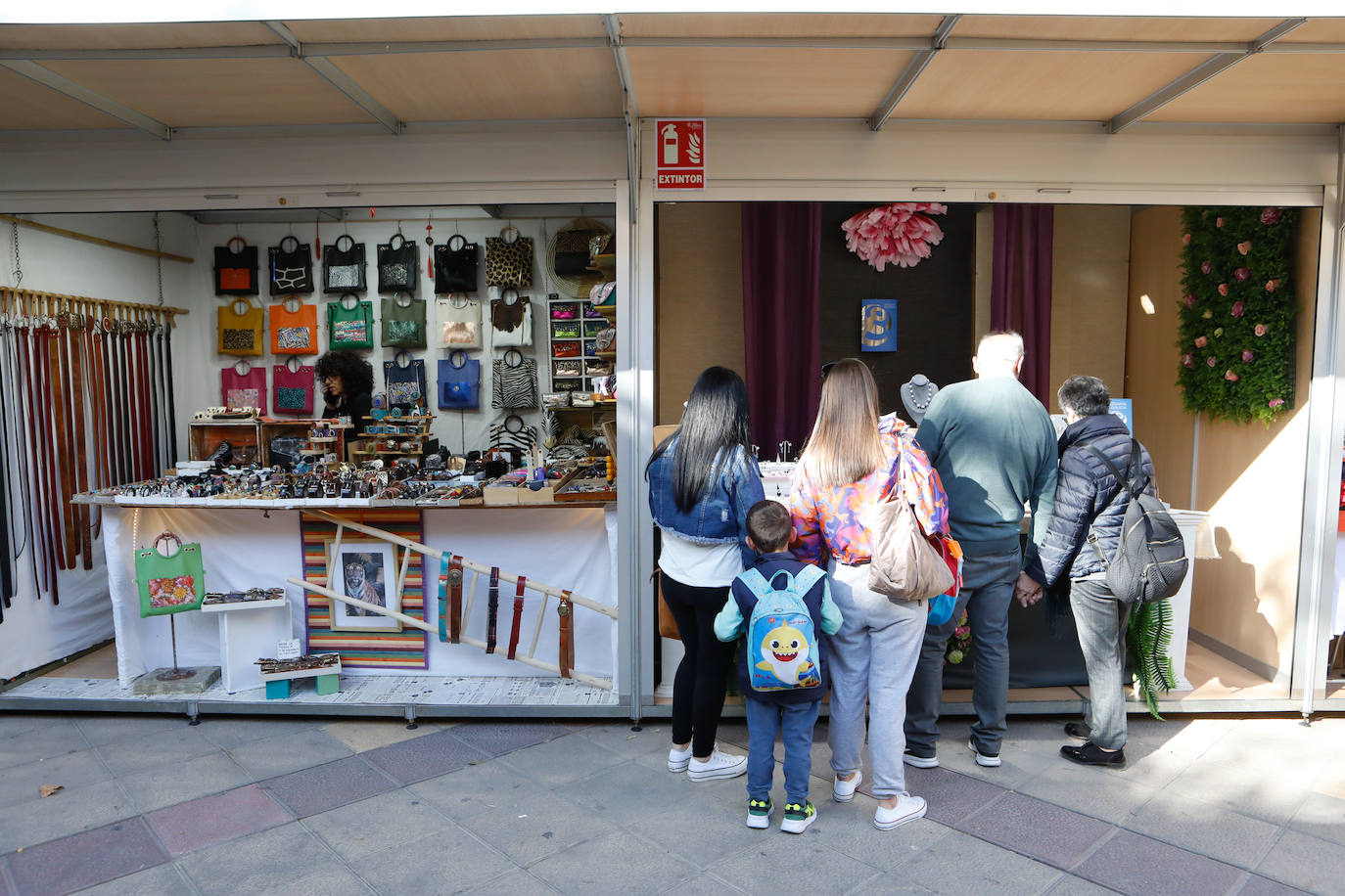 El mercado de artesanía de Lorca cumple su 30 aniversario