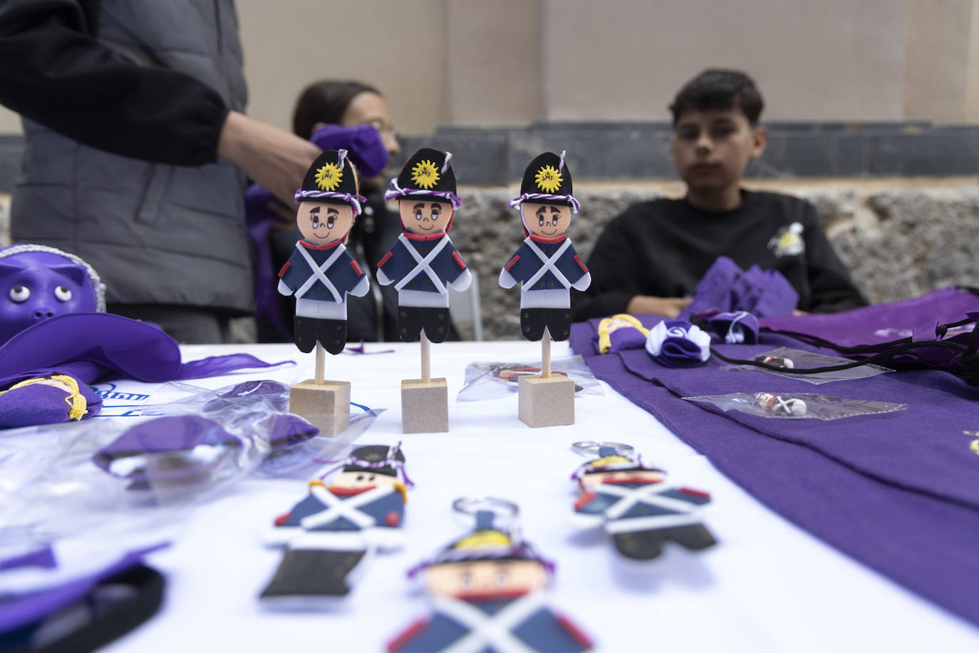 Cartageneros y turistas se echan a la calle en Semana Santa