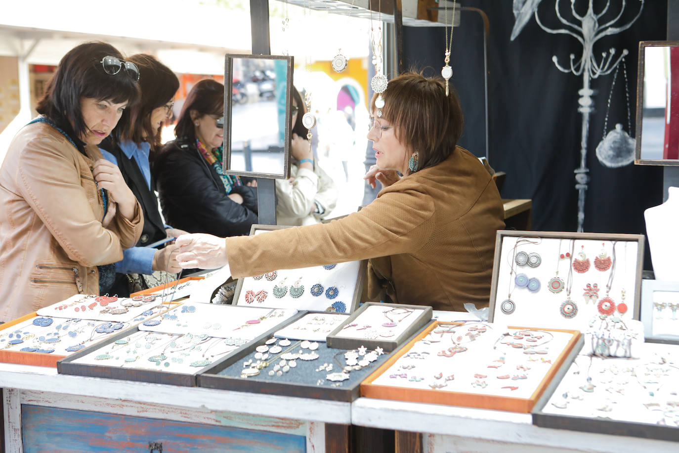 El mercado de artesanía de Lorca cumple su 30 aniversario