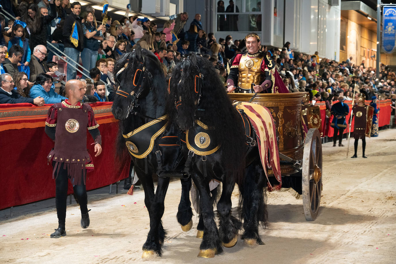 Las imágenes de la procesión del Jueves Santo en Lorca