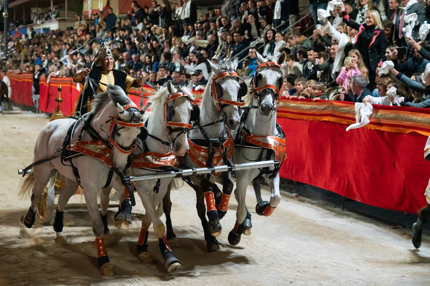 Las imágenes de la procesión del Jueves Santo en Lorca