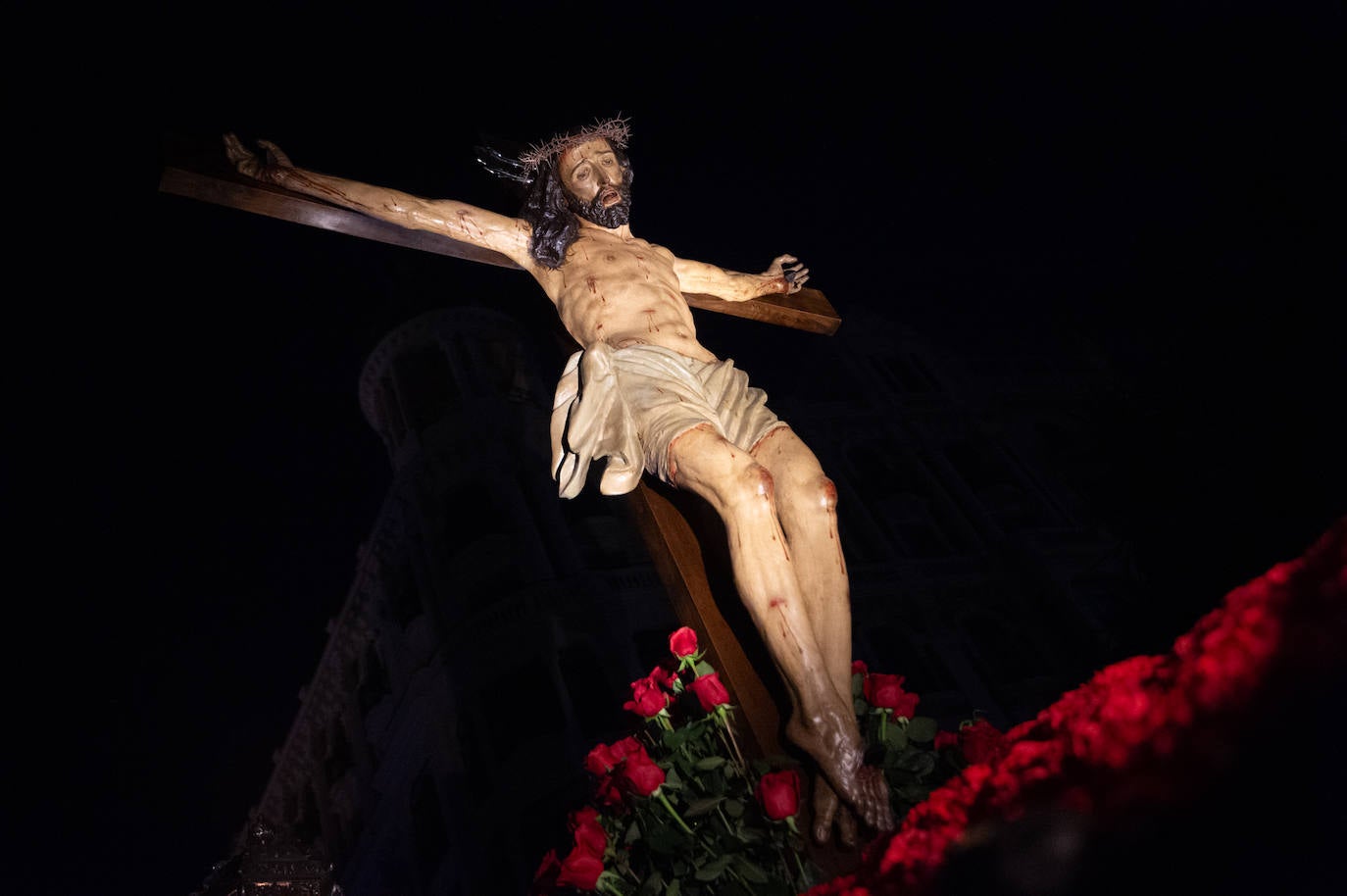 Las imágenes de la procesión del Silencio el Jueves Santo en Murcia