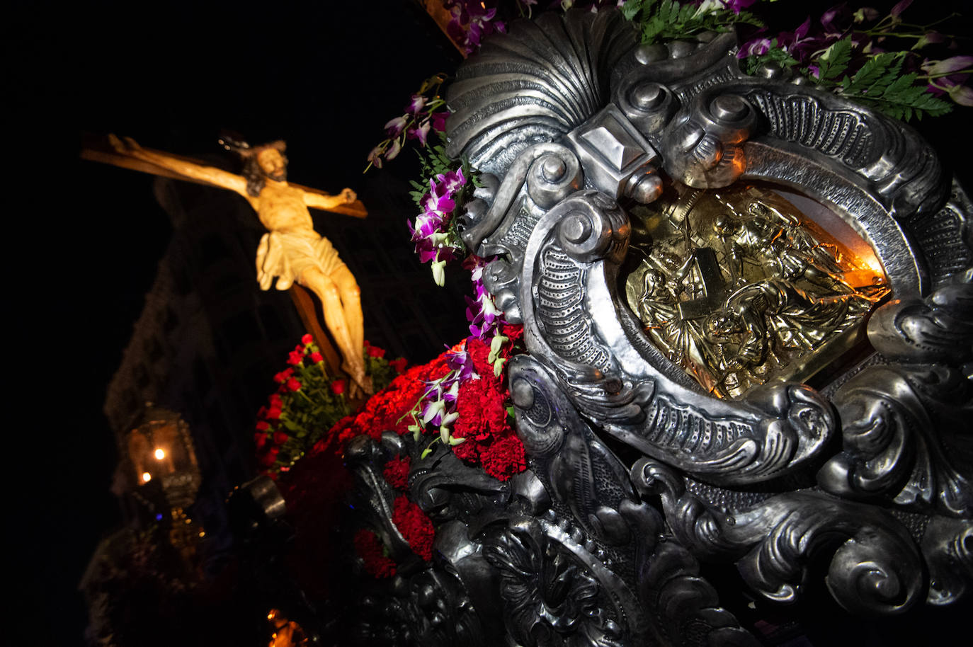 Las imágenes de la procesión del Silencio el Jueves Santo en Murcia