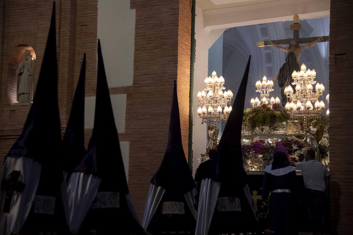 El Santo Entierro de la Cofradía Marraja de Cartagena, en imágenes