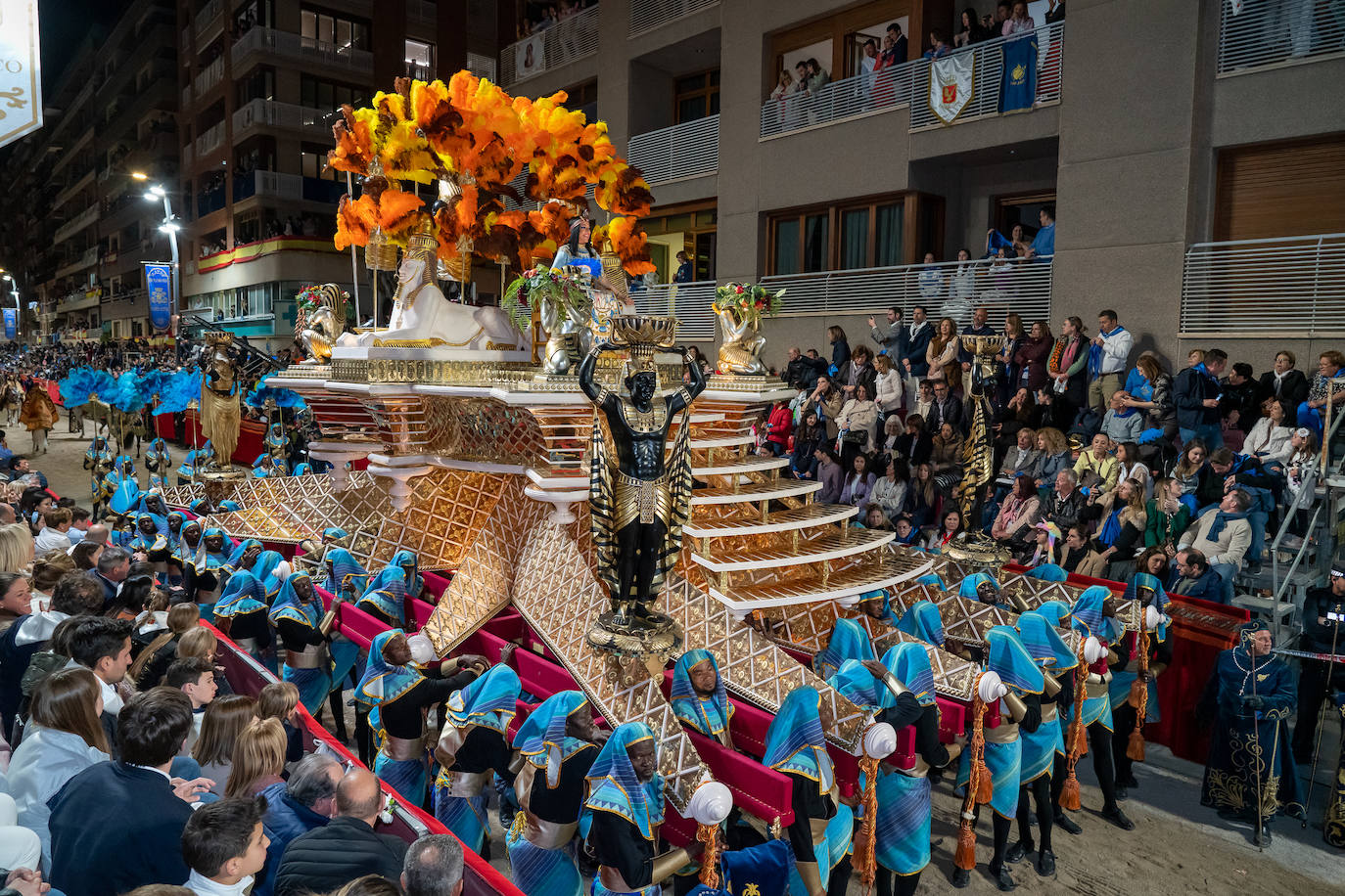 Imágenes del Paso Azul de Lorca en el Viernes Santo