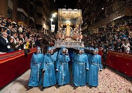 Imágenes del Paso Azul de Lorca en el Viernes Santo
