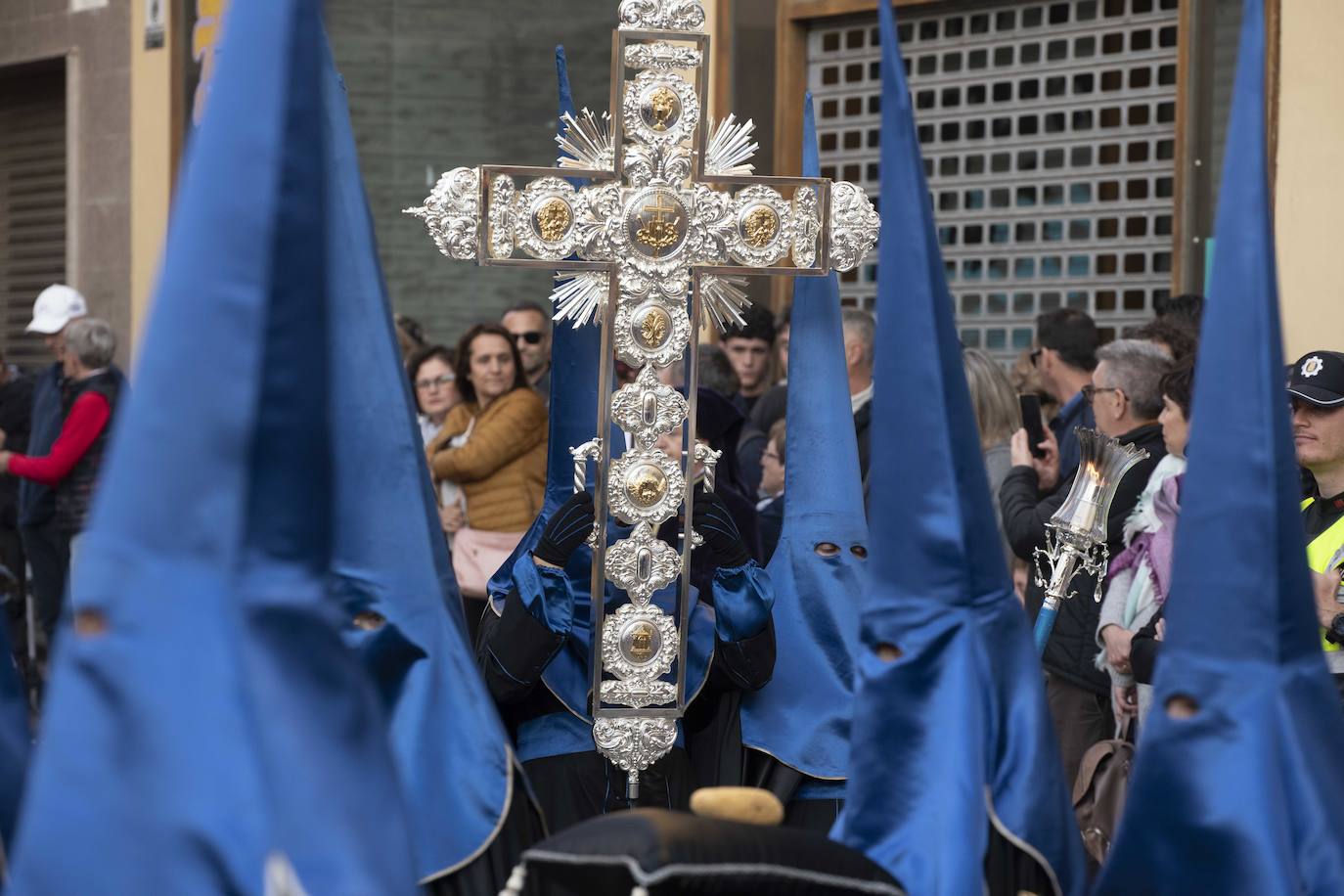 La procesión de la Vera Cruz de Cartagena, en imágenes