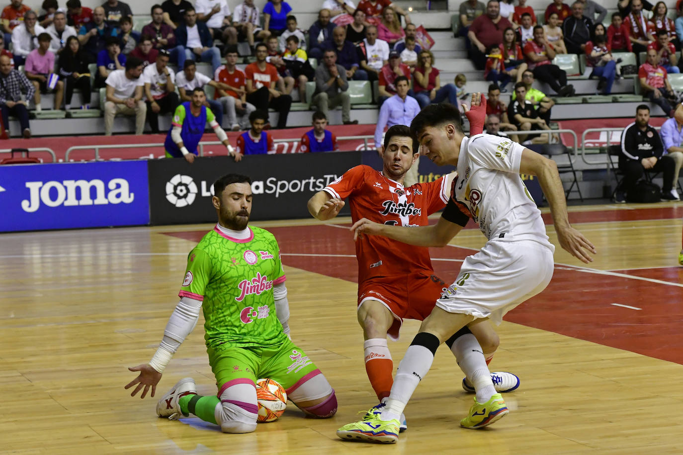 El derbi regional entre ElPozo y Jimbee, en imágenes