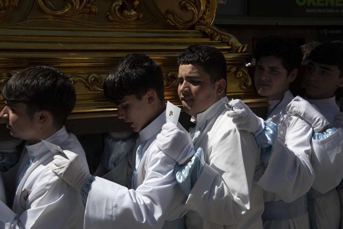La procesión del Resucitado de Cartagena, en imágenes