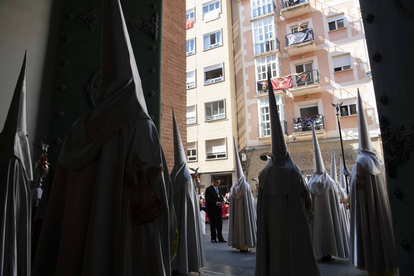 La procesión del Resucitado de Cartagena, en imágenes