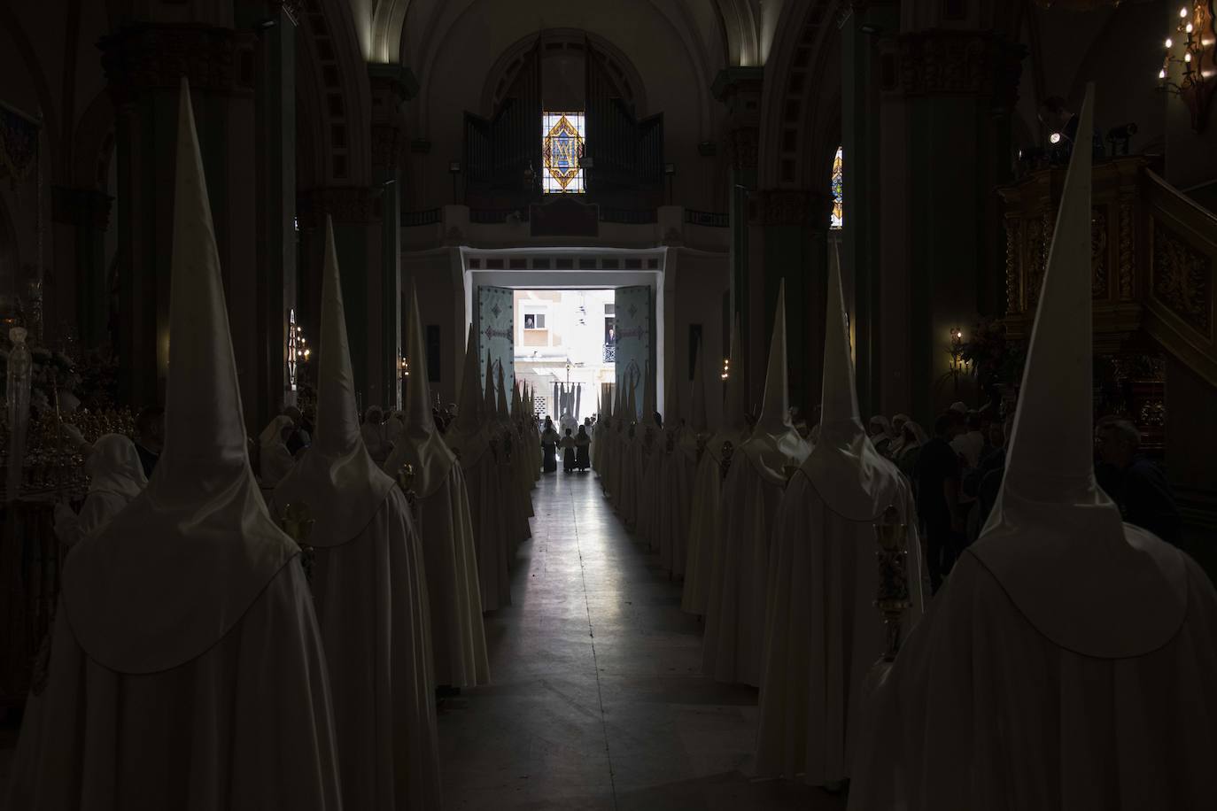 La procesión del Resucitado de Cartagena, en imágenes