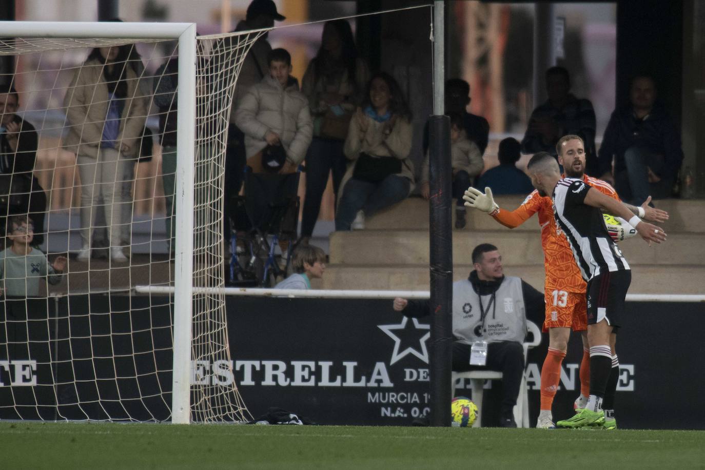 La victoria del Cartagena frente al Mirandés, en imágenes