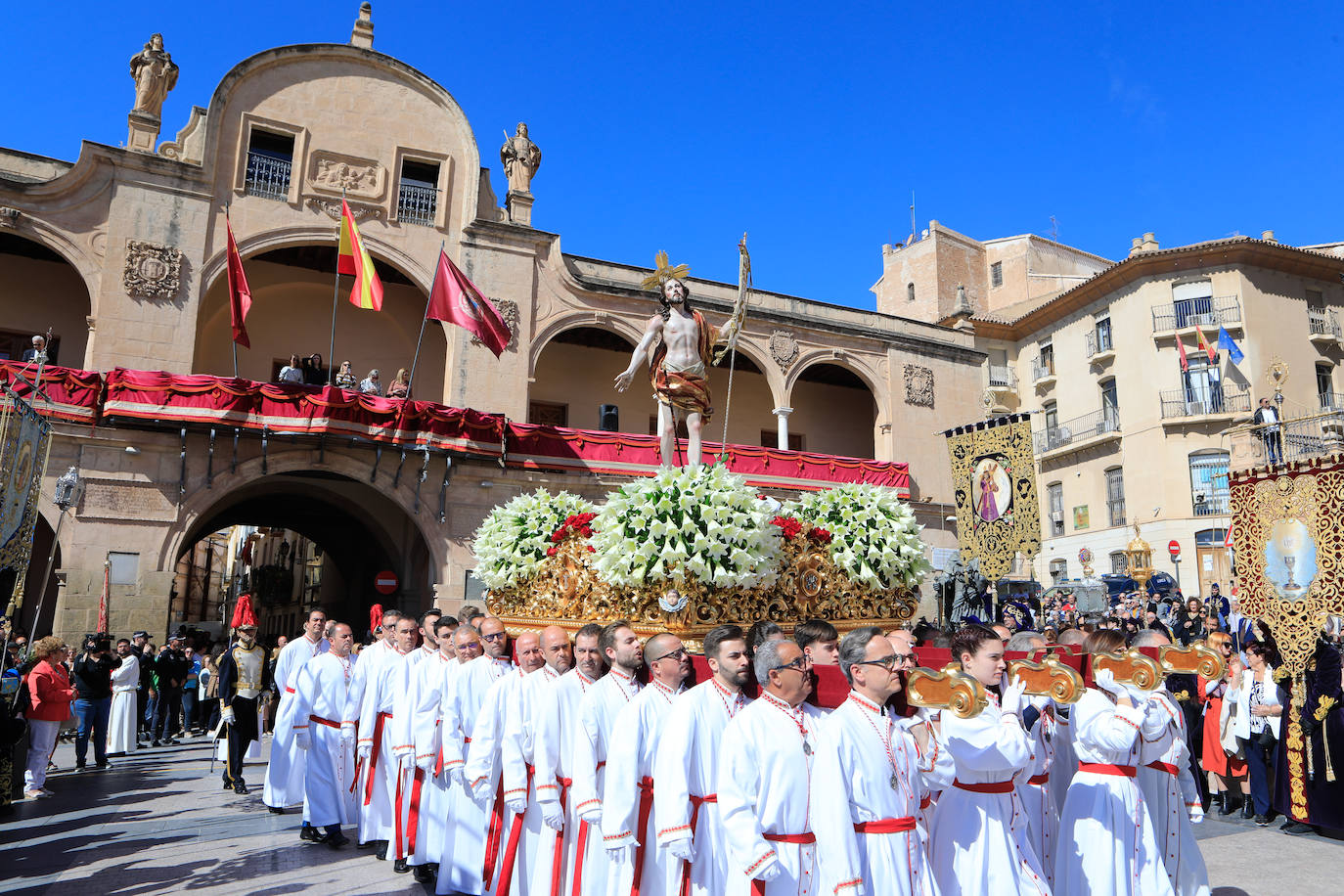 Procesión del Resucitdo en Lorca, en imágenes