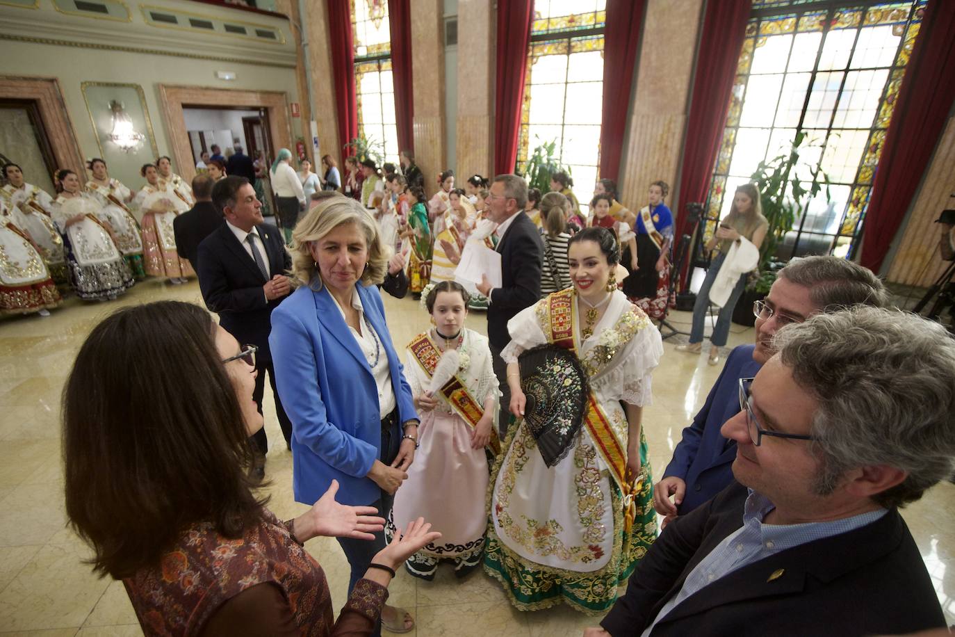 Las imágenes de la recepción de las Reinas de la Huerta de Murcia en el Palacio de San Esteban