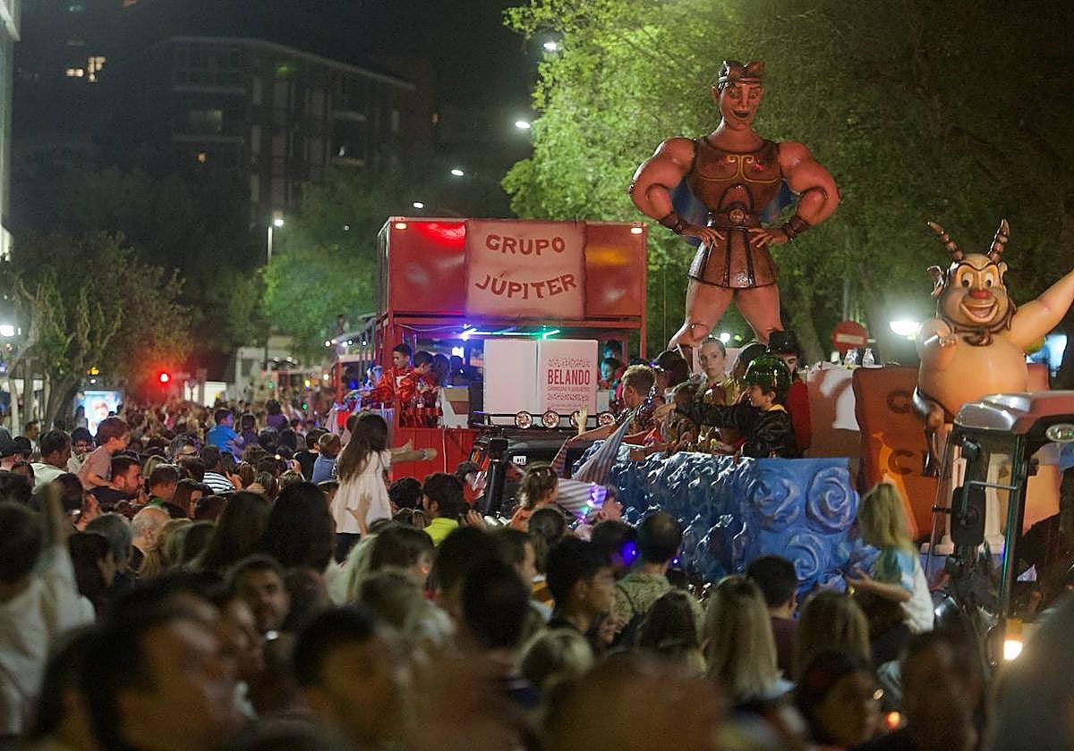 Las imágenes del Entierro Infantil 2023