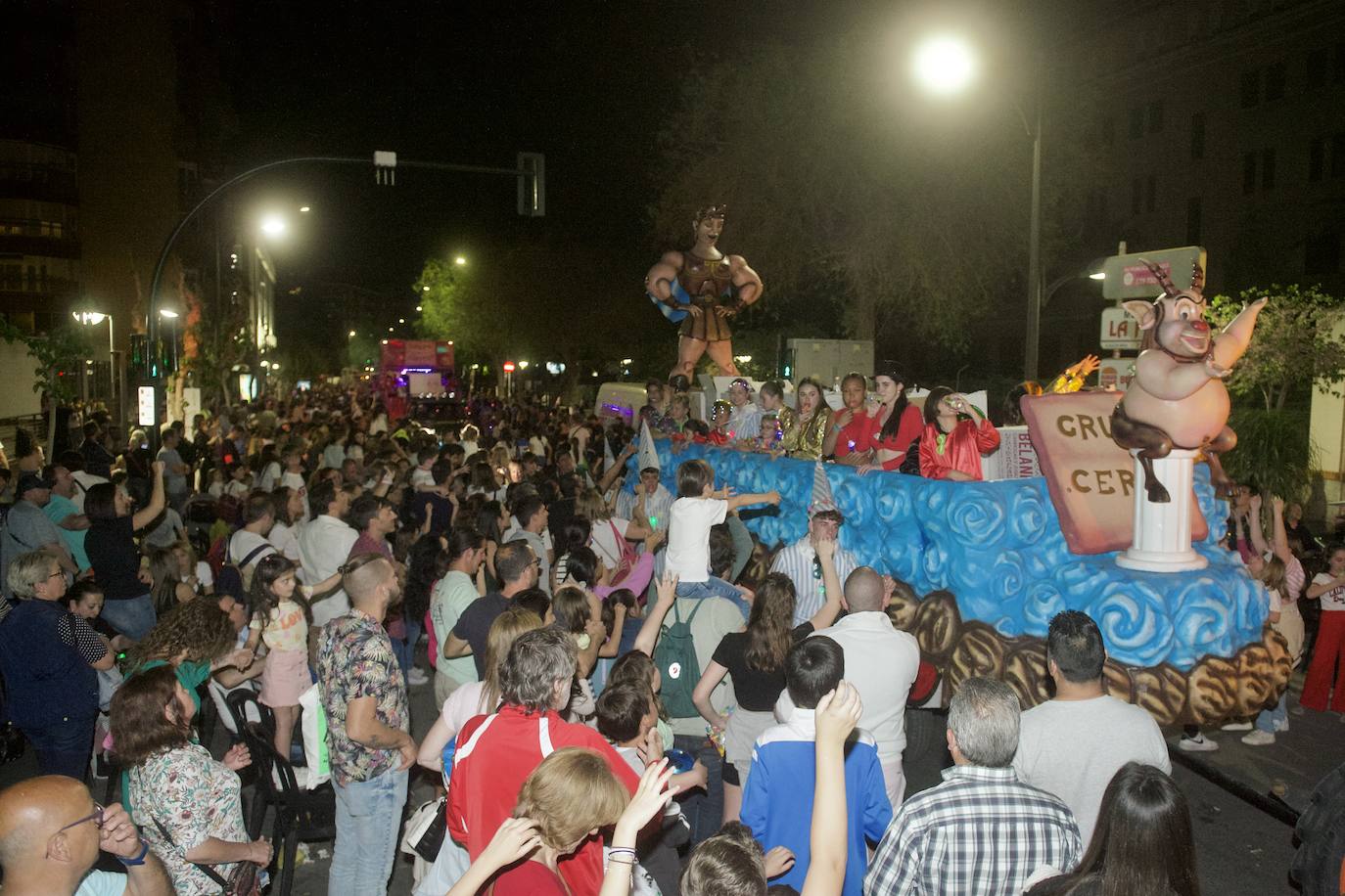 Las imágenes del Entierro Infantil 2023