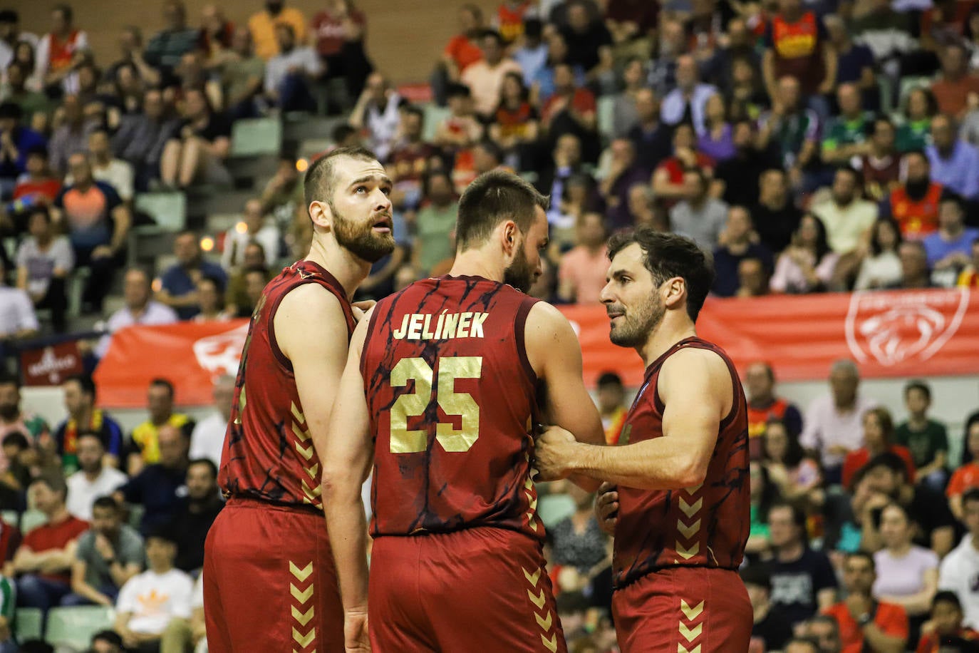 Las imágenes del partido UCAM Murcia CB-Unicaja (74-96)