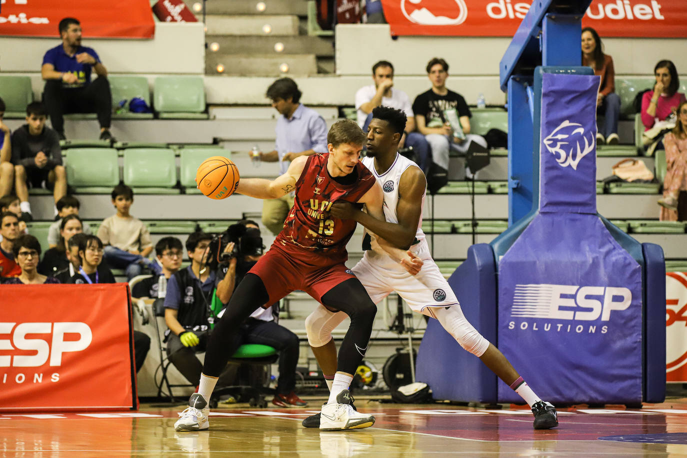 Las imágenes del partido UCAM Murcia CB-Unicaja (74-96)