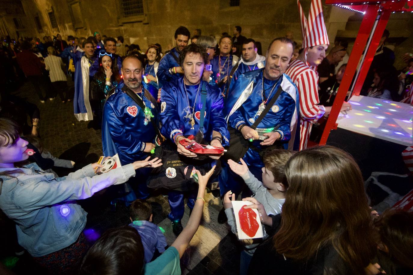 La llegada de la Sardina a Murcia, en imágenes