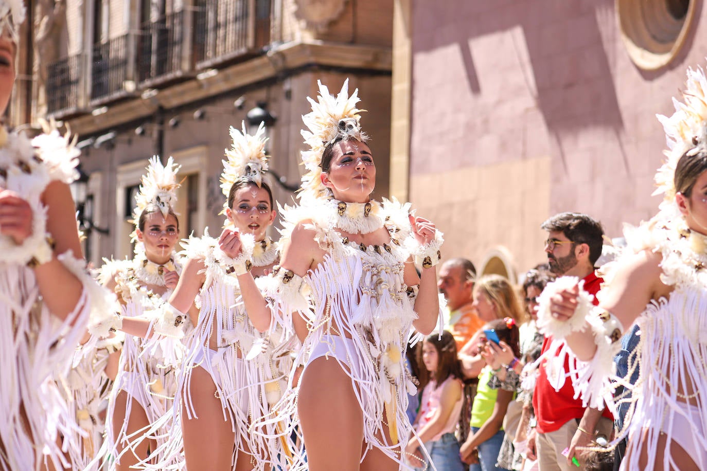 El desfile de Doña Sardina por el centro de Murcia, en imágenes