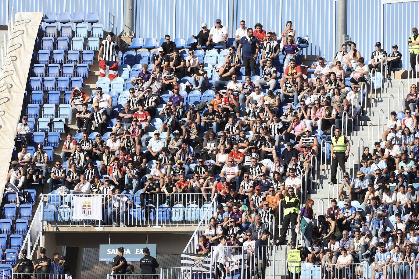 El partido del Cartagena contra el Málaga, en imágenes