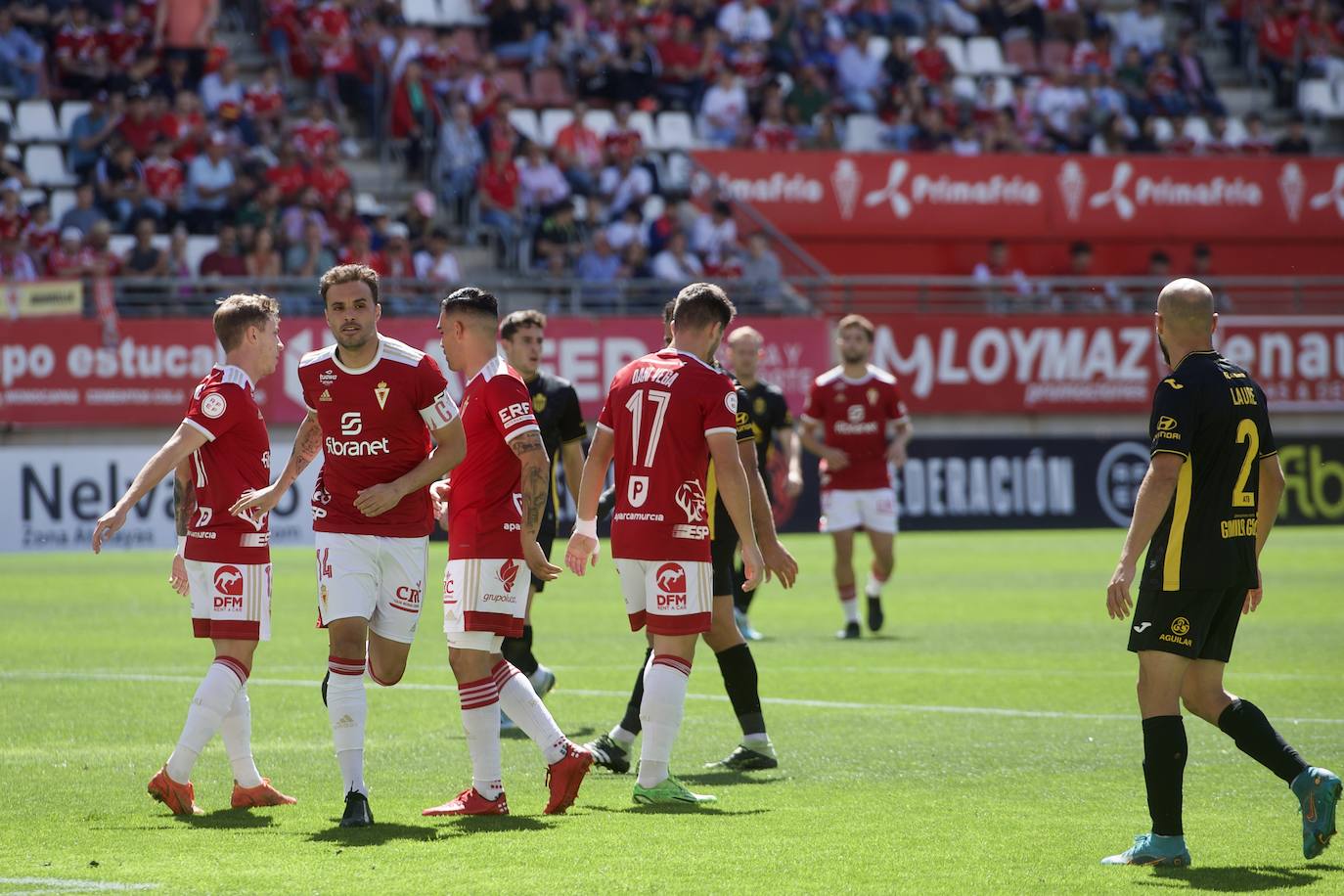 El partido del Real Murcia frente al Atlético Baleares, en imágenes