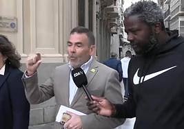 José López explicando la receta del café asiático.