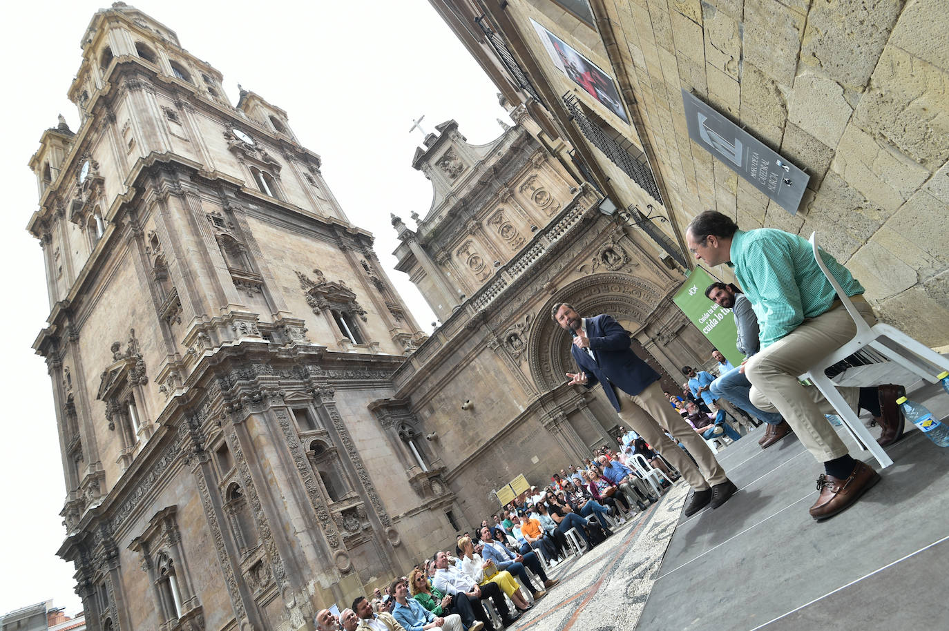 El mitin de Vox en Murcia, en imágenes