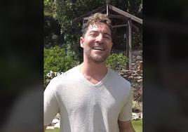 David Bisbal reacciona a su saludo viral '«cómo están los máquinas?, lo primero de todo».