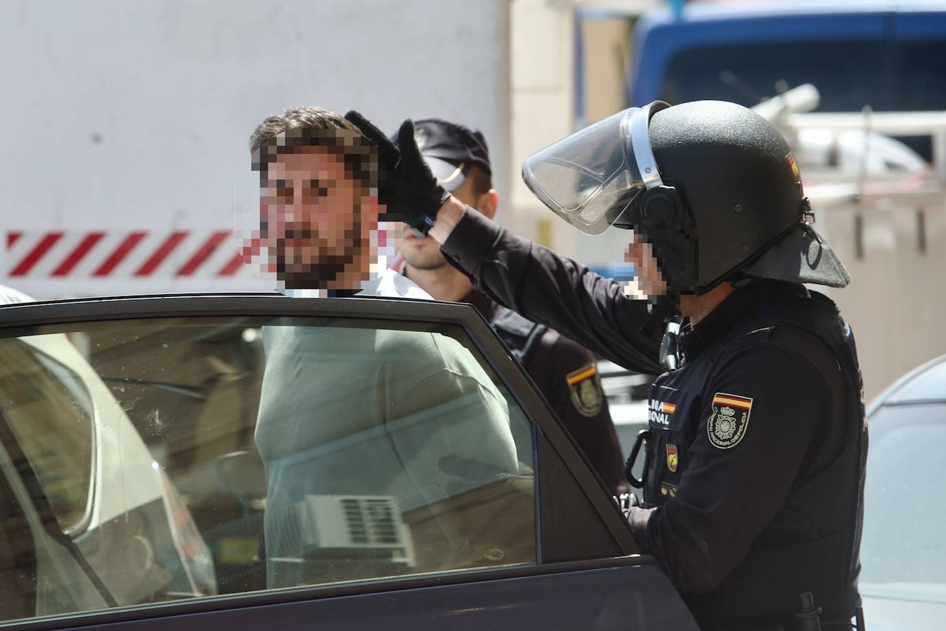 Redada policial en Espinardo, en imágenes