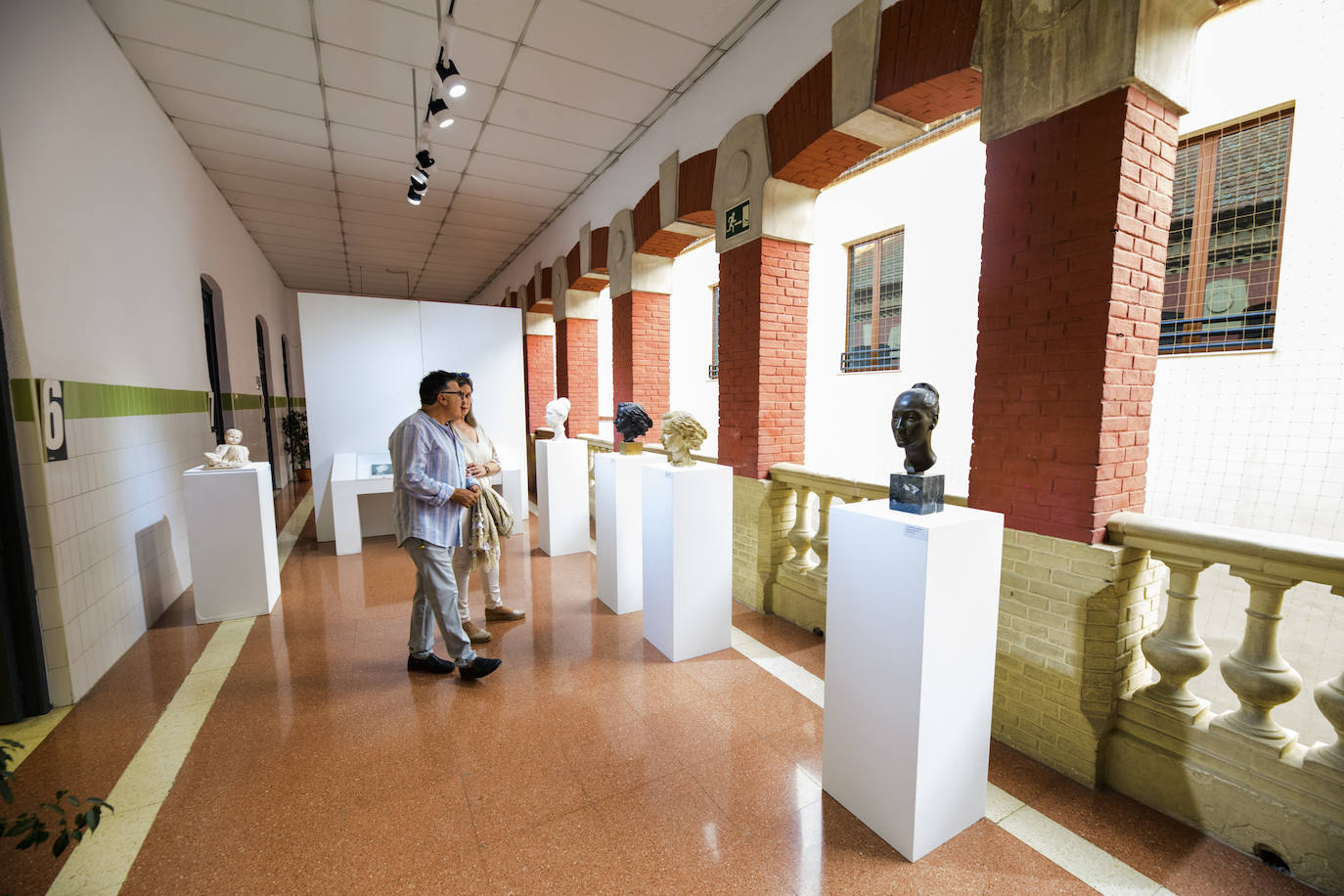 Las imágenes de la exposición &#039;El taller del maestro Juan González Moreno&#039;