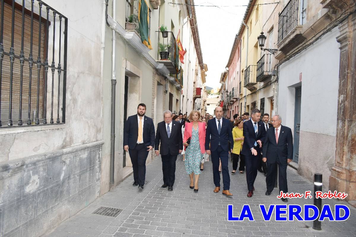 Sánchez Robles invita a vivir con intensidad las Fiestas de la Cruz