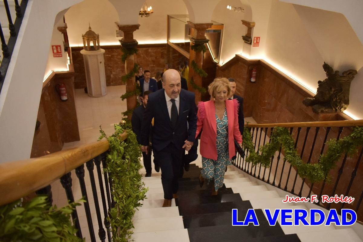 Sánchez Robles invita a vivir con intensidad las Fiestas de la Cruz