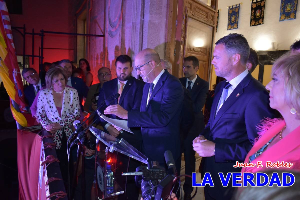 Sánchez Robles invita a vivir con intensidad las Fiestas de la Cruz