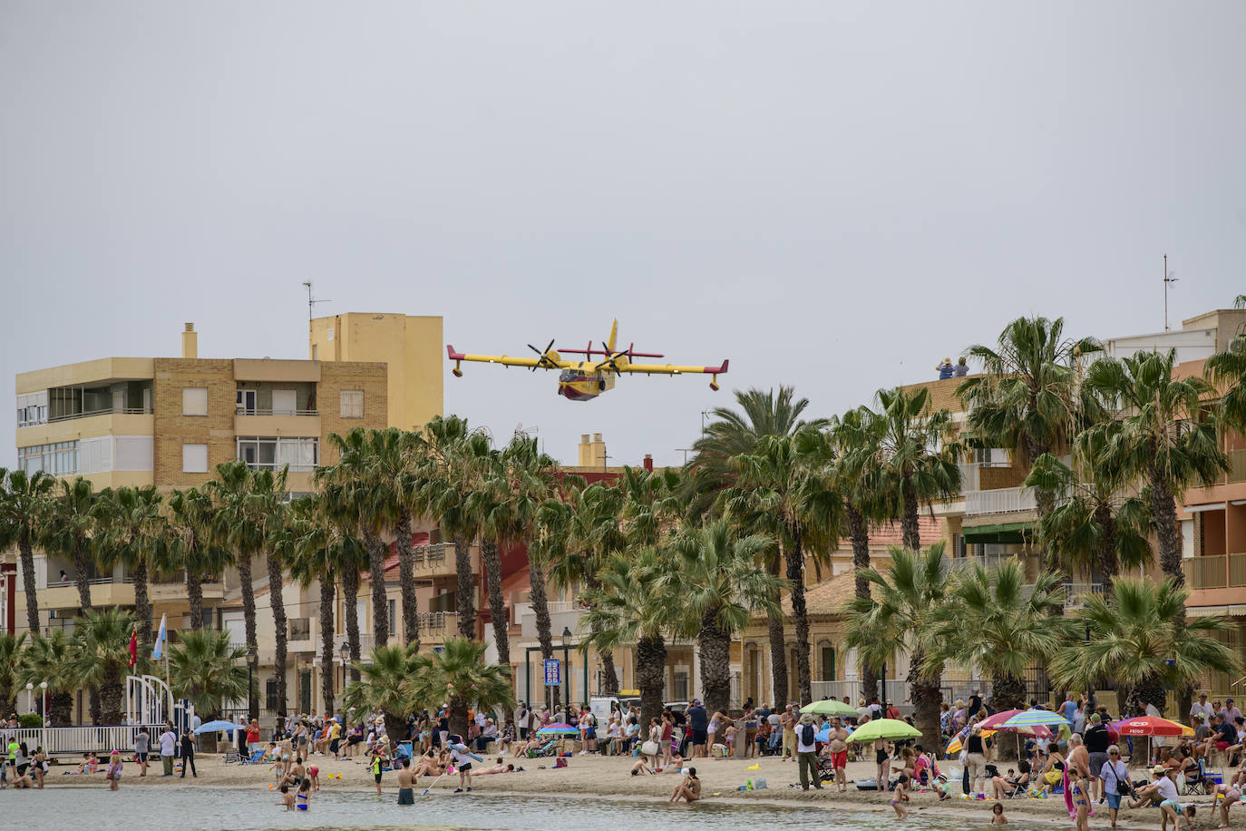 La exhibición de hidroaviones en Los Alcázares, en imágenes