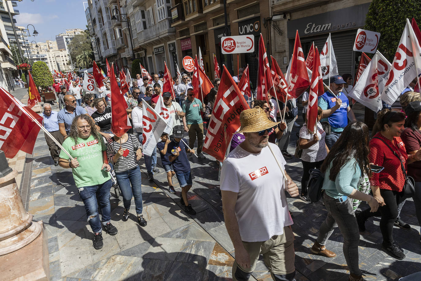 La manifestación del Primero de Mayo en Cartagena, en imágenes