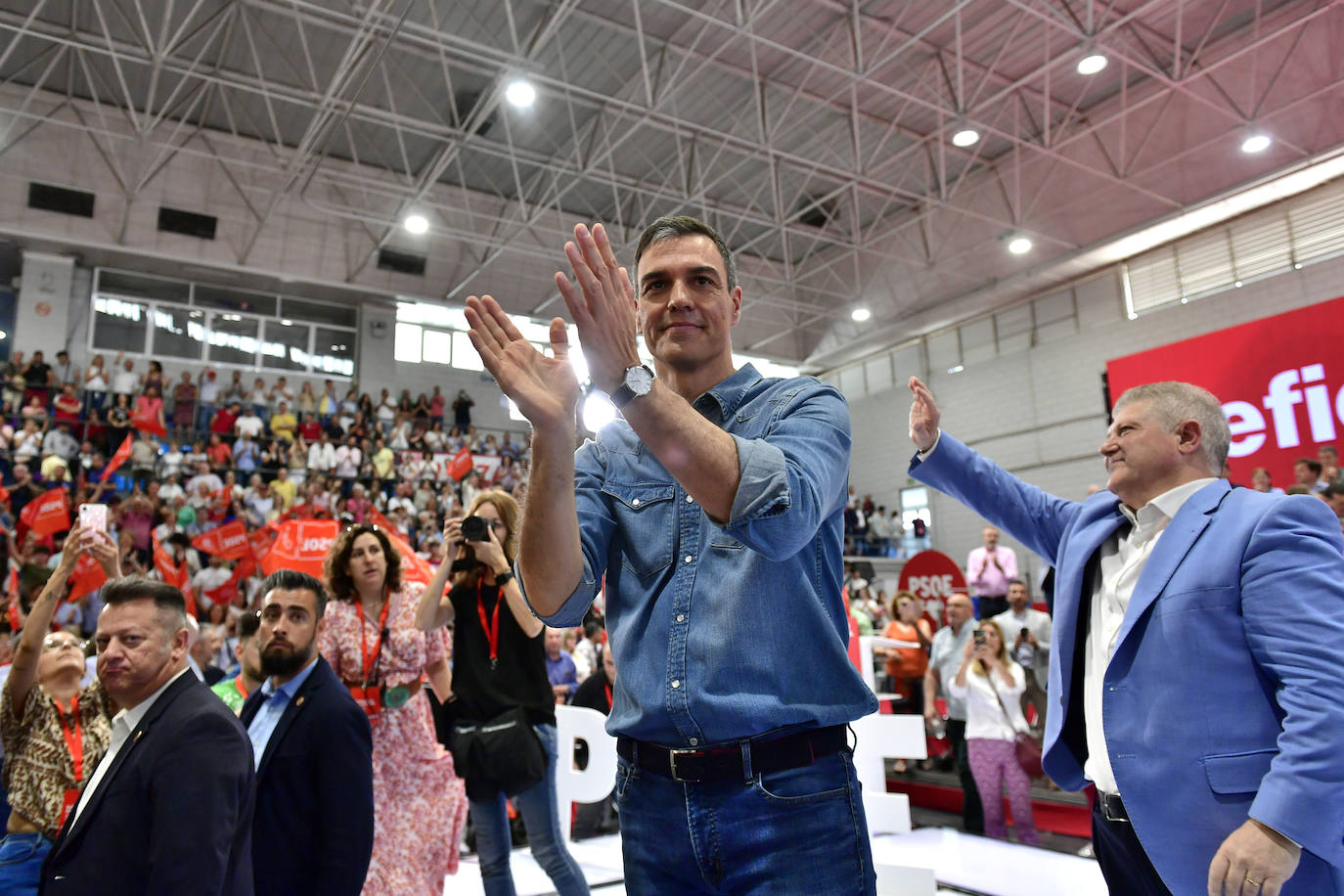 El acto de Pedro Sánchez en Murcia, en imágenes