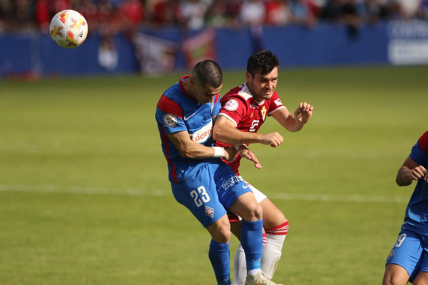 La derrota del Real Murcia frente al Amorebieta, en imágenes