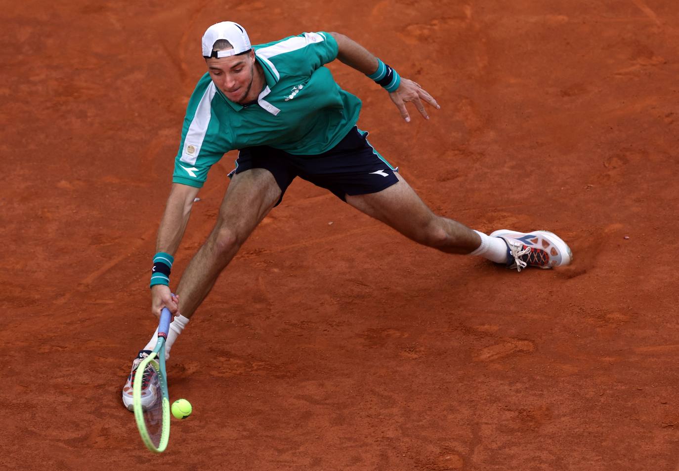 Carlos Alcaraz revalida su título en el Masters 1.000 de Madrid