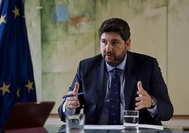 Fernando López Miras, en su despacho del Palacio de San Esteban.