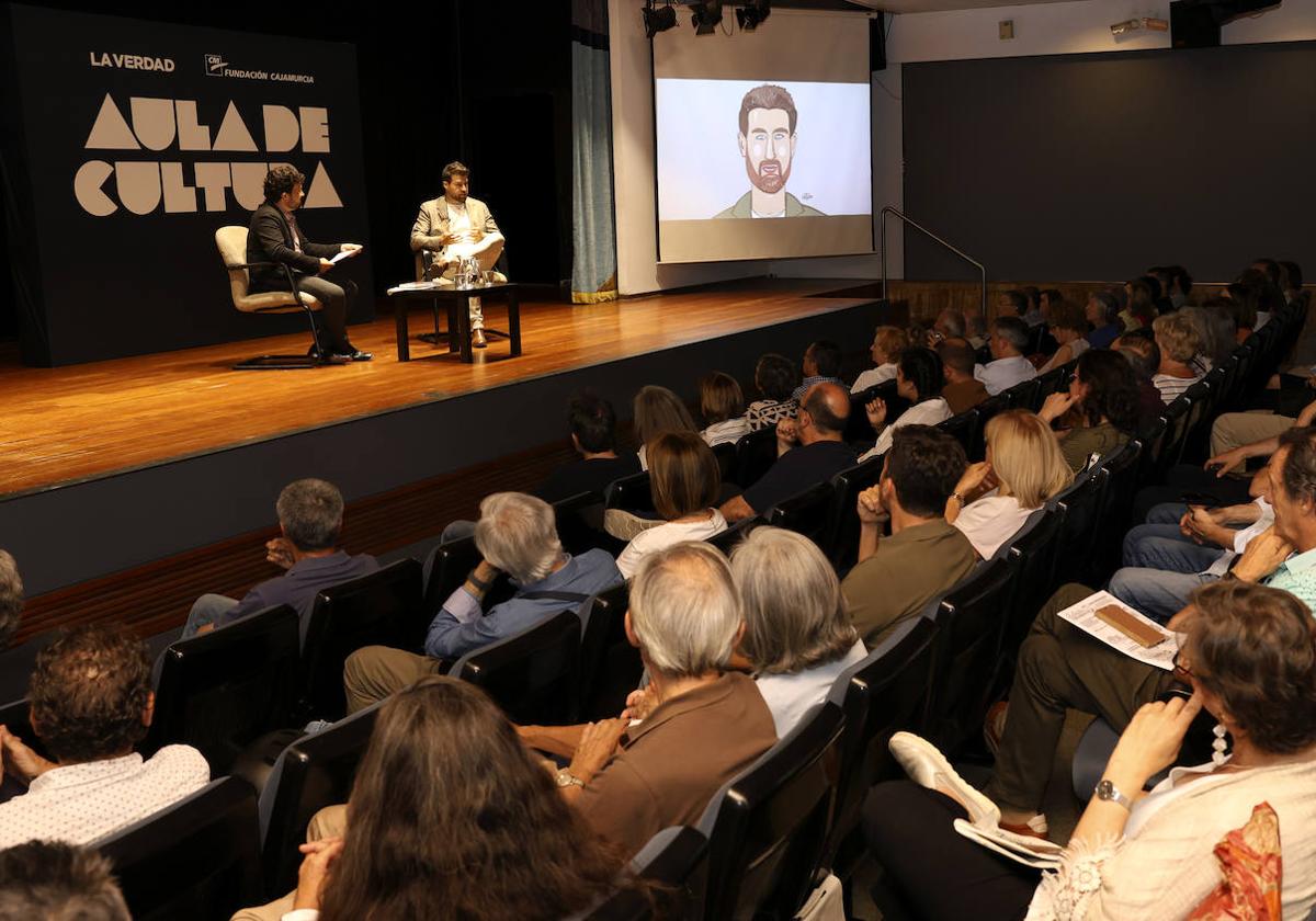 Incógnitas del pasado en el Aula de Cultura de LA VERDAD