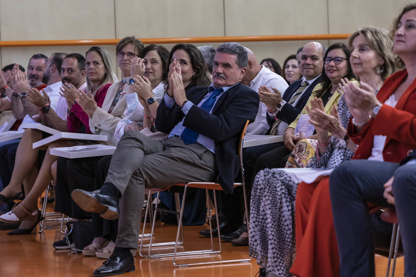Las imágenes de la junta de Cruz Roja en Cartagena