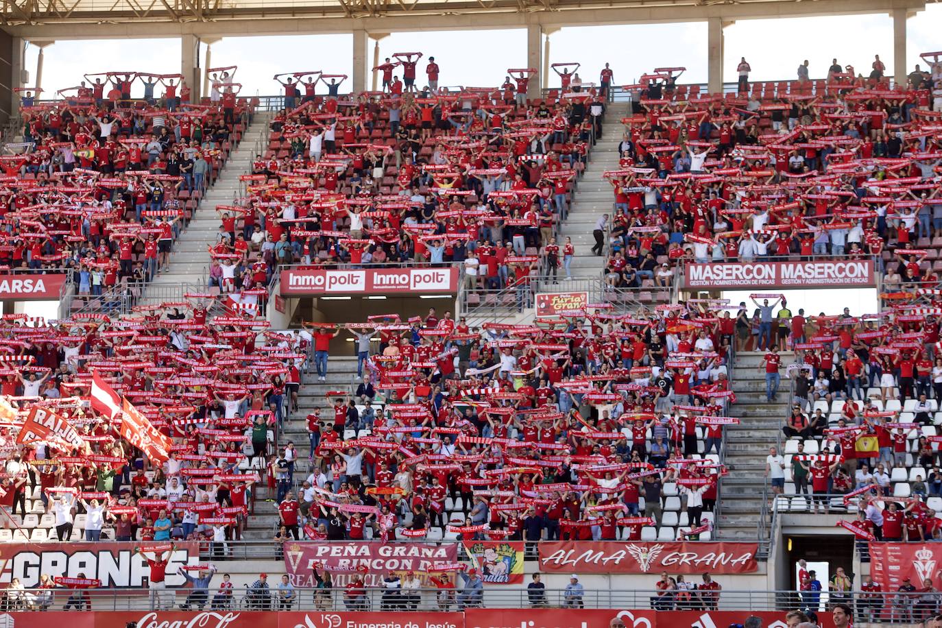 El empate del Real Murcia frente al Castellón, en imágenes