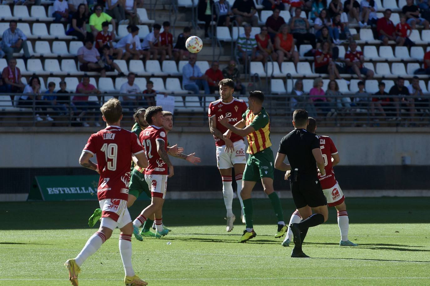 El empate del Real Murcia frente al Castellón, en imágenes