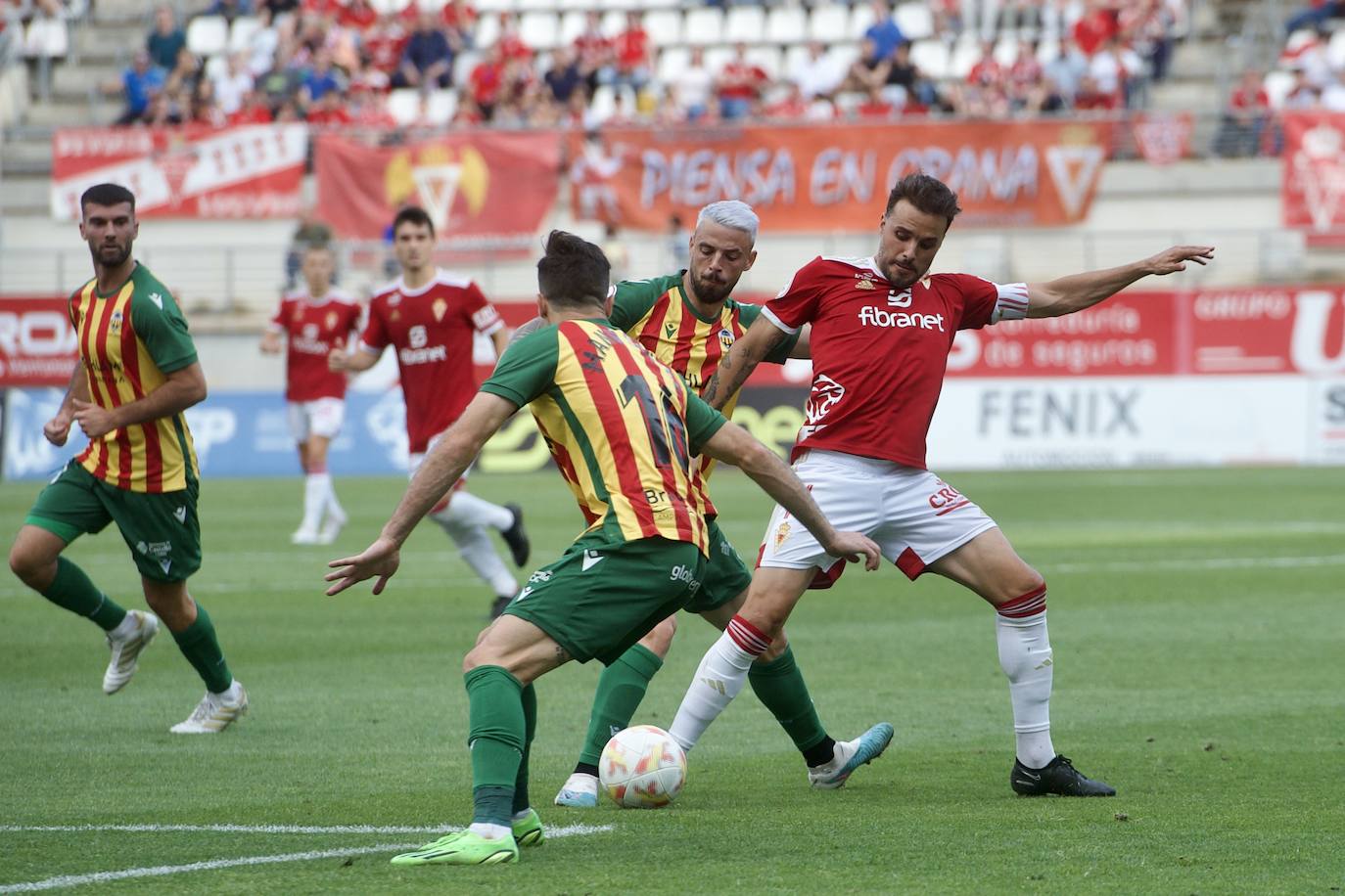 El empate del Real Murcia frente al Castellón, en imágenes