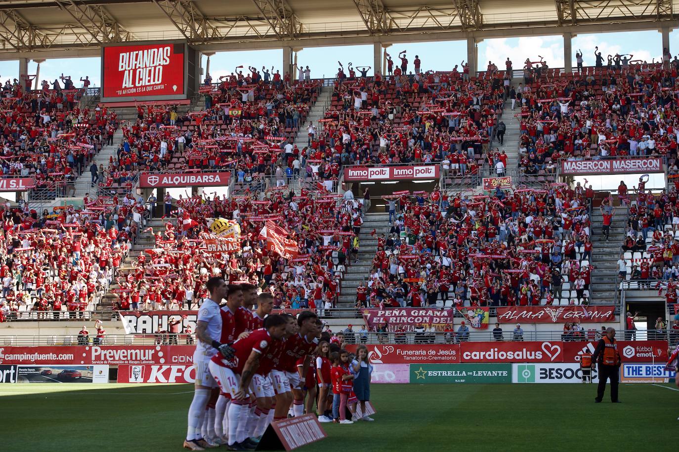 El empate del Real Murcia frente al Castellón, en imágenes