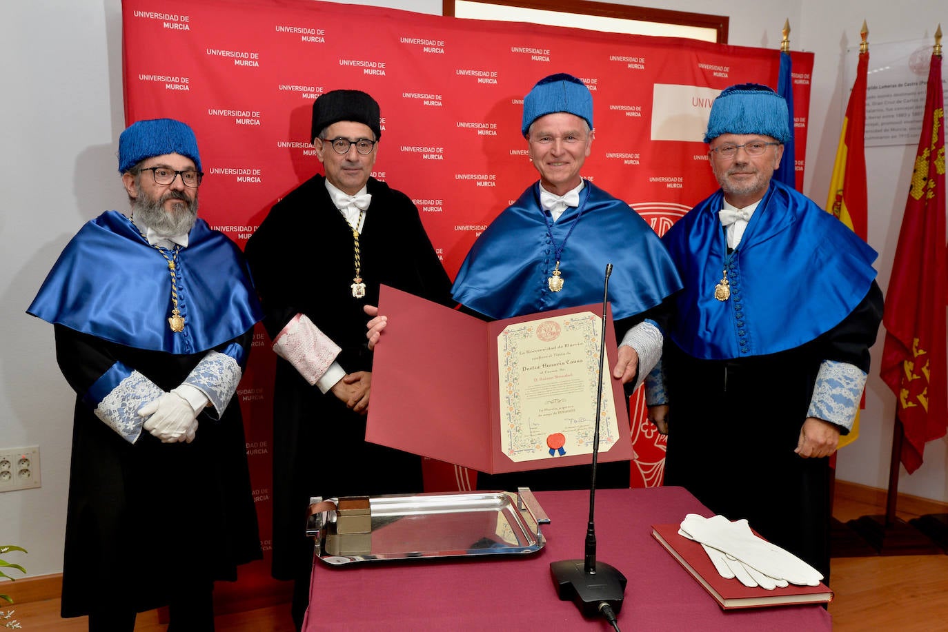 Investidura de los nuevos doctores honoris causa en la Facultad de Química de la UMU